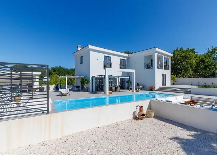 Luxury Valhalla With Private Pool 빌라 Barat (Rovinj)