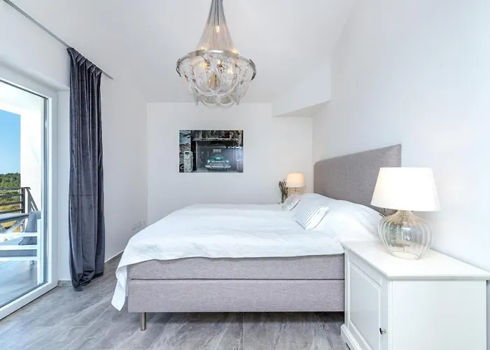 Luxury Valhalla With Private Pool Vila Barat (Rovinj)